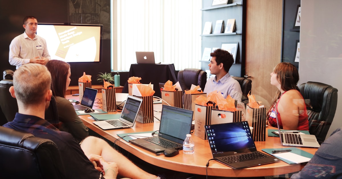 Histórias de Empreendedores Digitais Brasileiros: 7 Casos Que Inspiram